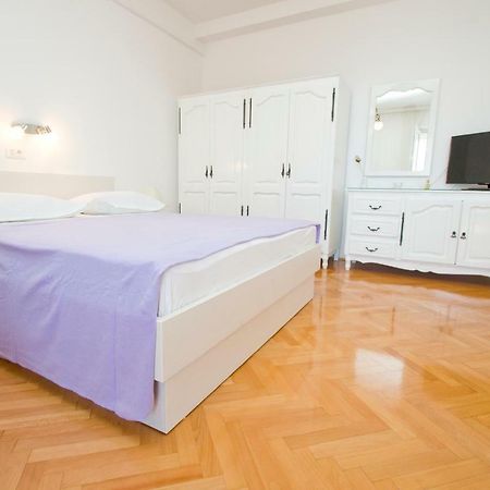 Apartmani Marija Cizmic Makarska Eksteriør billede