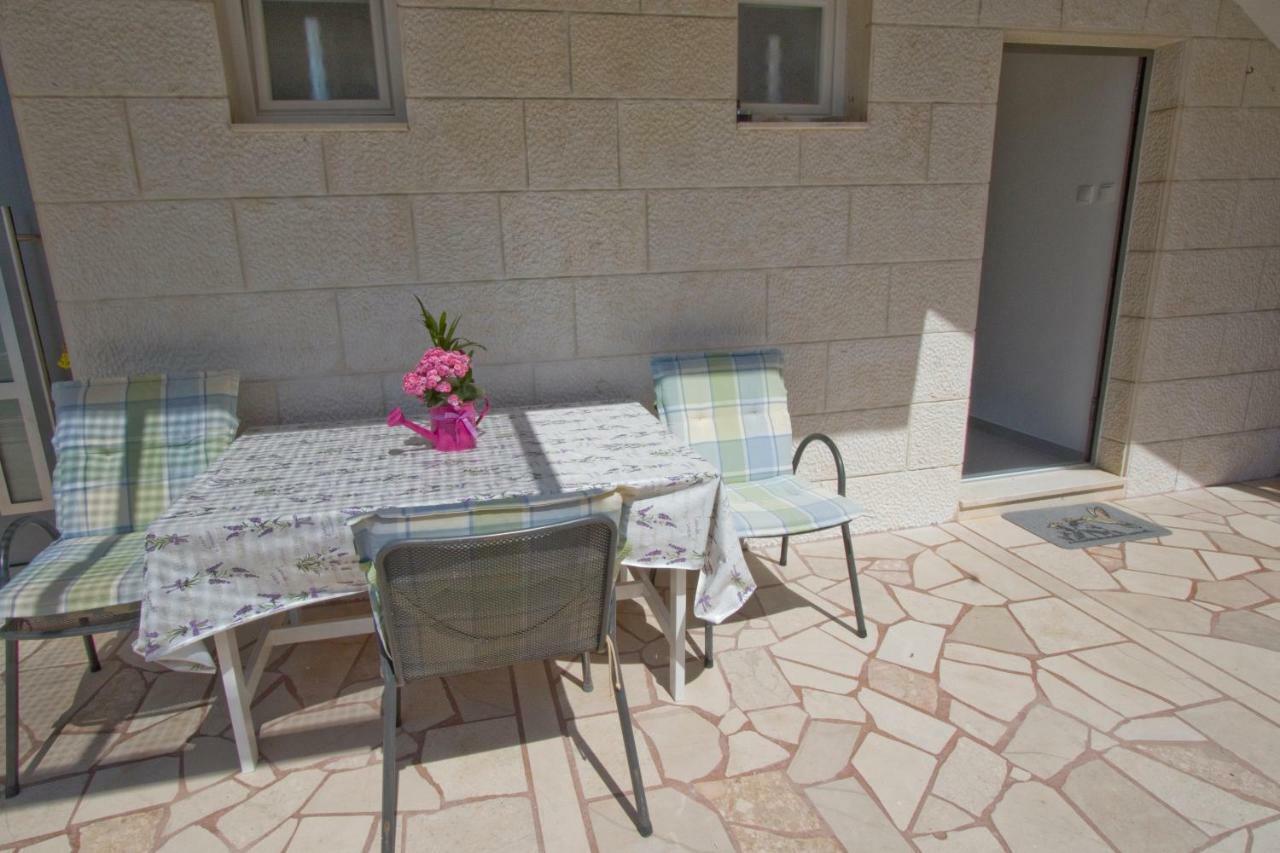 Apartmani Marija Cizmic Makarska Eksteriør billede