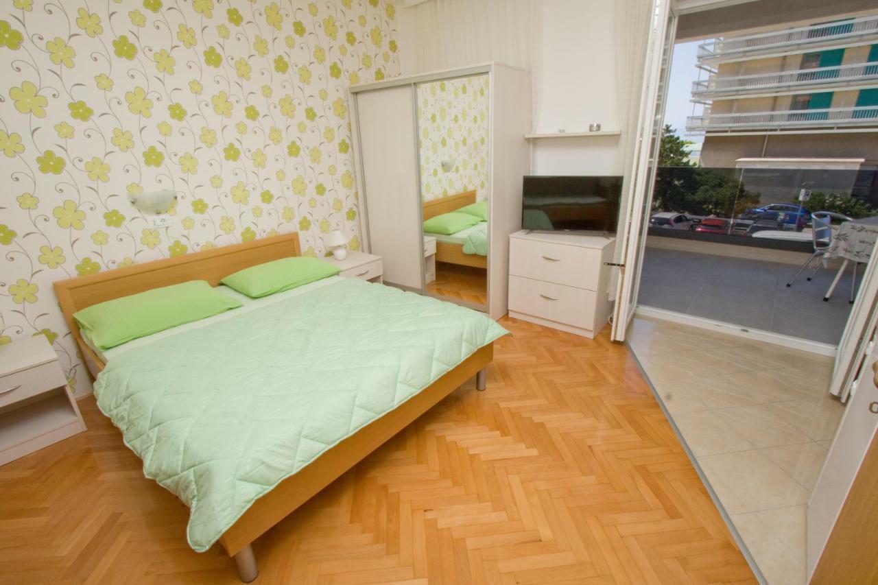 Apartmani Marija Cizmic Makarska Eksteriør billede