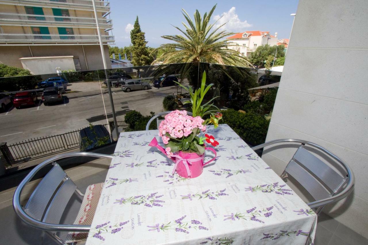 Apartmani Marija Cizmic Makarska Eksteriør billede