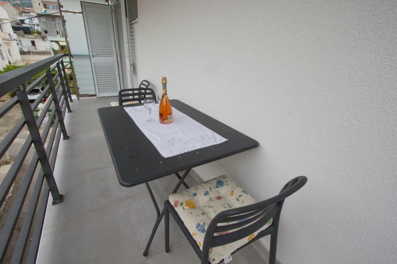 Apartmani Marija Cizmic Makarska Eksteriør billede