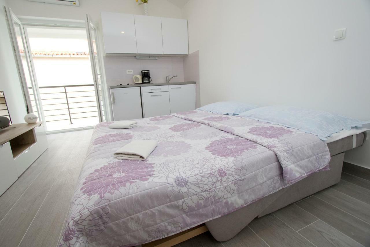 Apartmani Marija Cizmic Makarska Eksteriør billede