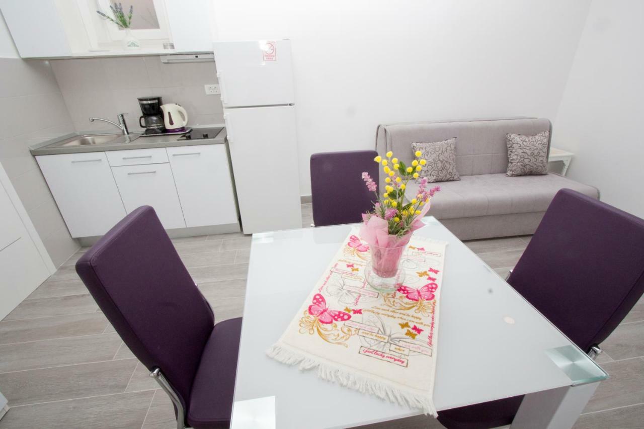Apartmani Marija Cizmic Makarska Eksteriør billede